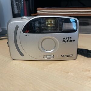 Minolta Af 35mm Big Finder Film Camera